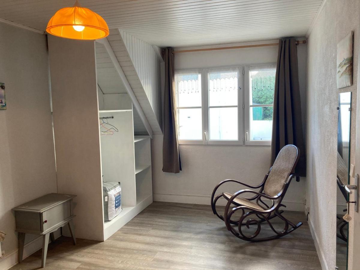 Maison Cosy Avec Jardin, Centre De Sauzon, 200M Du Port, 3 Chambres, Wifi, Terrasse Et Barbecue - Fr-1-418-211 Extérieur photo